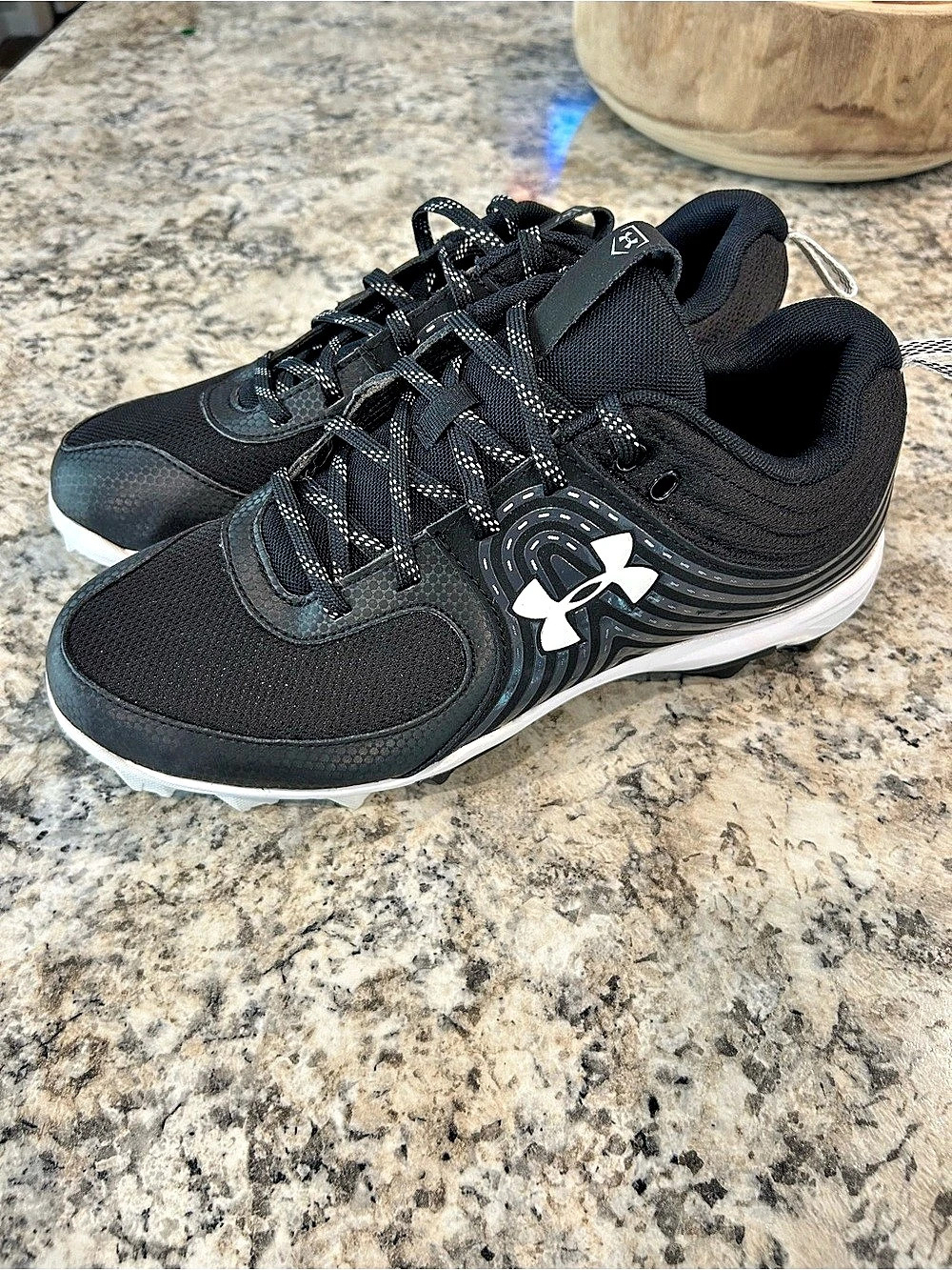 Under Armour Glyde Sola RM Softball Cleats Black & White